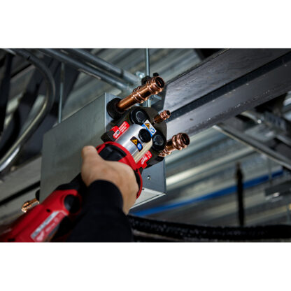 Milwaukee Tool M18™ FORCE LOGIC™ Press Tool with ONE-KEY™ with 1/2"-2" CTS Jaws 2922-22