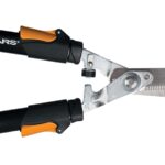 Fiskars 391690-5001 Hedge Shear, Serrated Blade, 10 in L Blade, Steel Blade, Extendable, Non-Slip Grip Handle