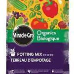 Miracle-Gro 72831610 Organics Potting Mix, Solid, 25 L Bag