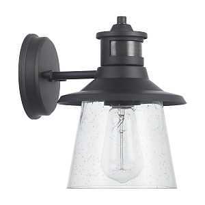 globe Juno Series 32982 Farmhouse Motion Sensor Outdoor Wall Sconce, 120 V, Incandescent, LED Lamp, Metal Fixture