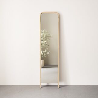 Umbra 1023037-390 Bellwood Leaning Mirror - Natural