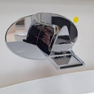 Aquabrass 67729PC Niu Wallmount Faucet - Chrome