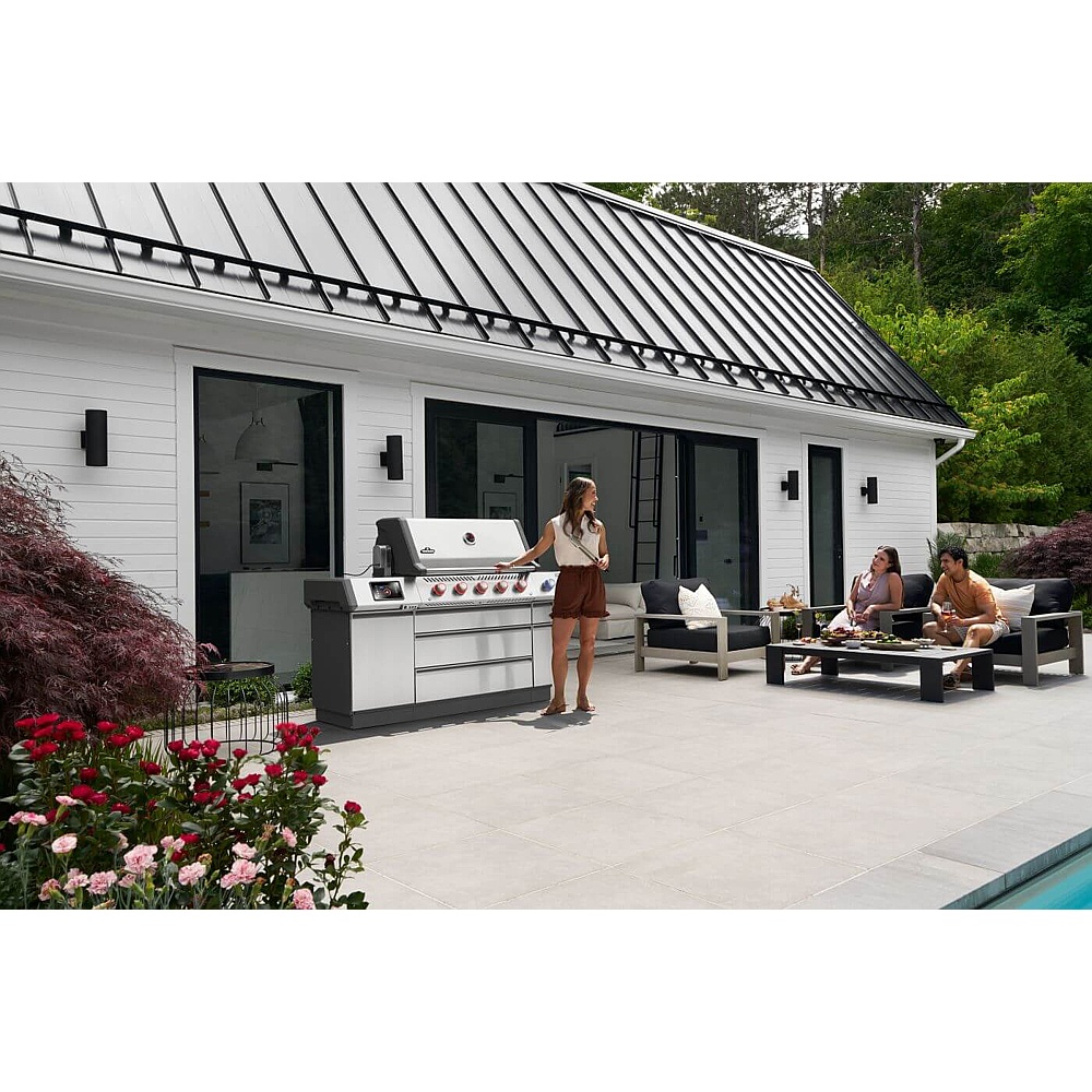 Napoleon Prestige® PRO 665 Elite Gas Grill