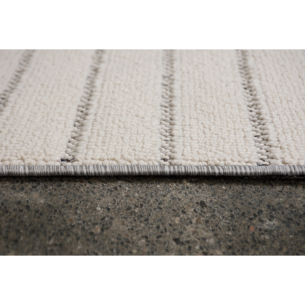 Renwil RAMB-10193-810 Ambrose 7'10 x 10'2 Power loomed Indoor Rug - Grey